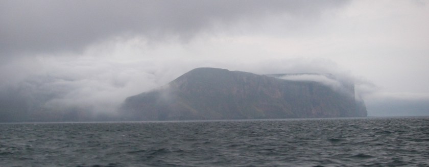Fog falling of Hoy